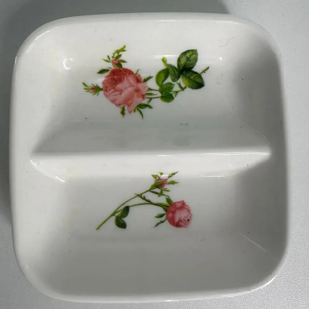 Set of 2 Vintage Melamine White Floral Trinket Ring Dishes